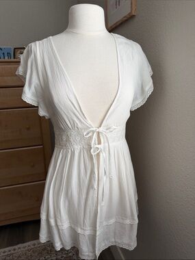 Hollister White Tie-Front Cotton Short Robe